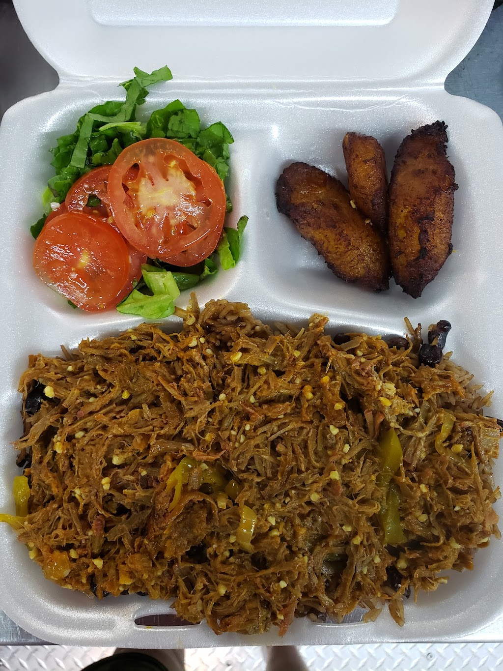 La Familia Cubana (Food Truck) | restaurant | 4540 Hwy 6 N, Houston, TX 77084, USA | 3464256049 OR +1 346-425-6049