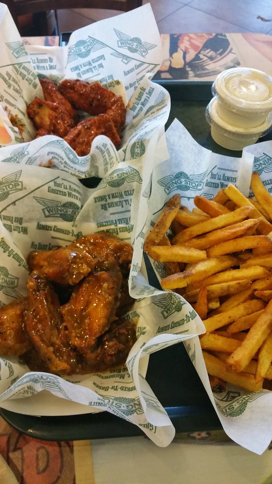 Wingstop | restaurant | 1049 Blalock Rd, Houston, TX 77055, USA | 7133659464 OR +1 713-365-9464