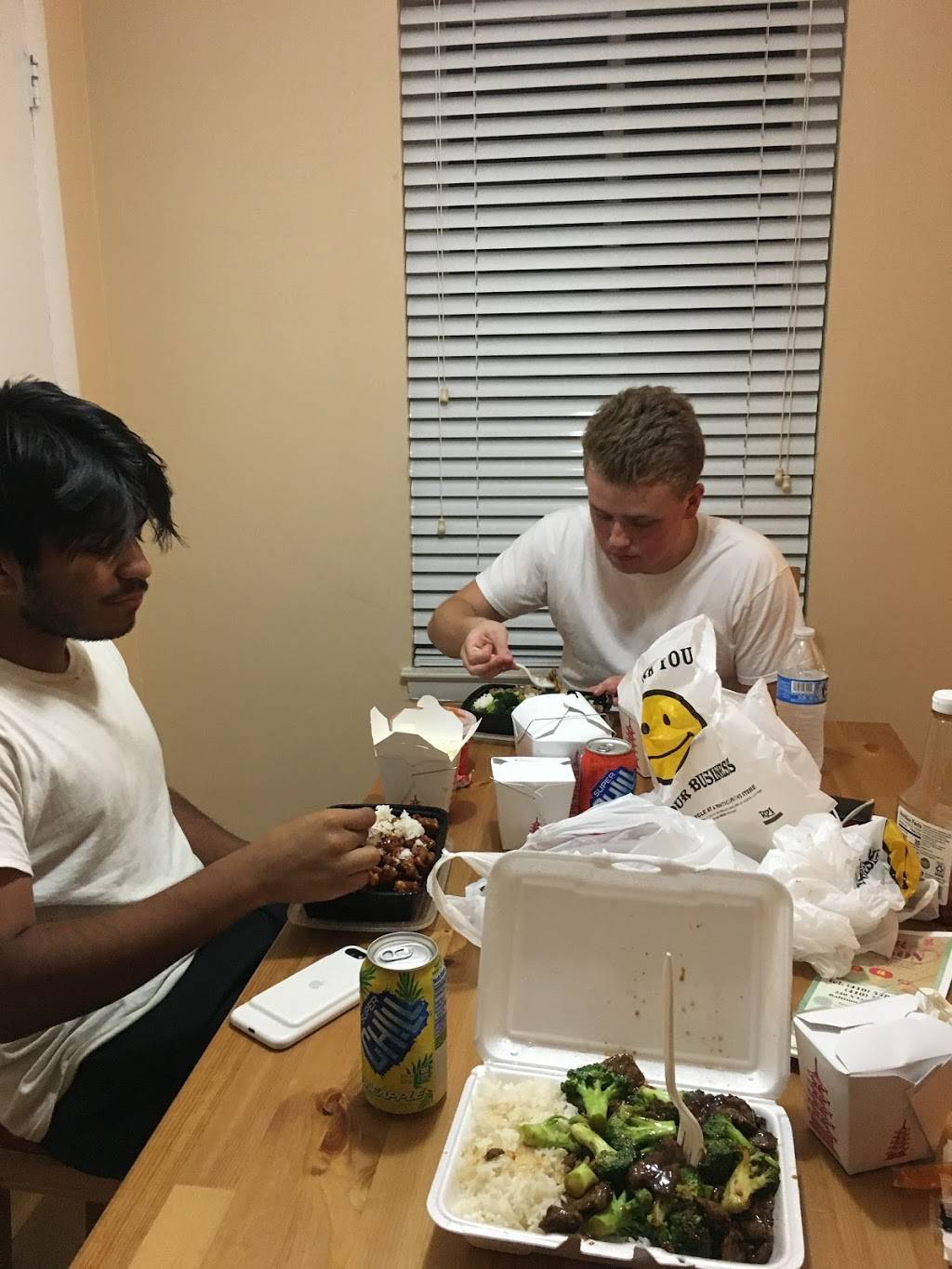 Dragon Phoenix | restaurant | 1201 Greenmount Ave, Baltimore, MD 21202, USA | 4105281711 OR +1 410-528-1711