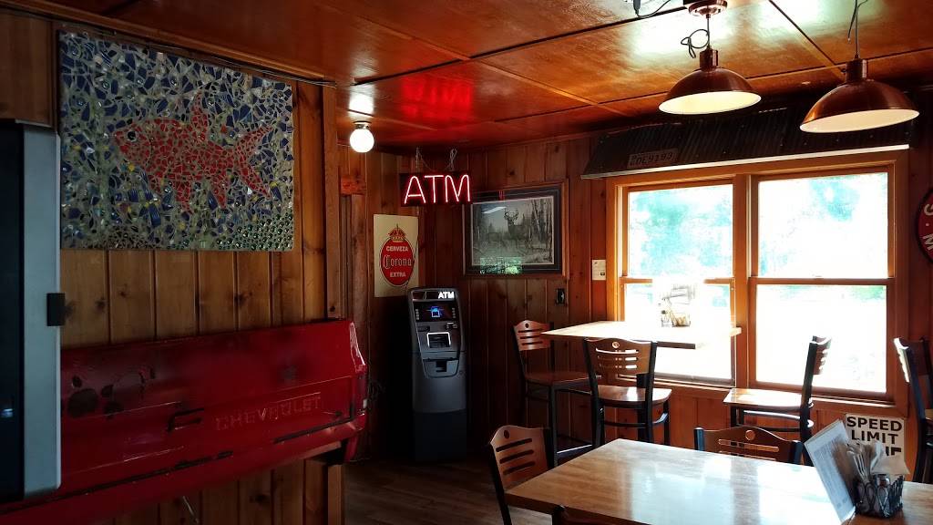 Hungry Point Bar & Grill | restaurant | 23797 Lake Rd, Trempealeau, WI 54661, USA | 6085347771 OR +1 608-534-7771