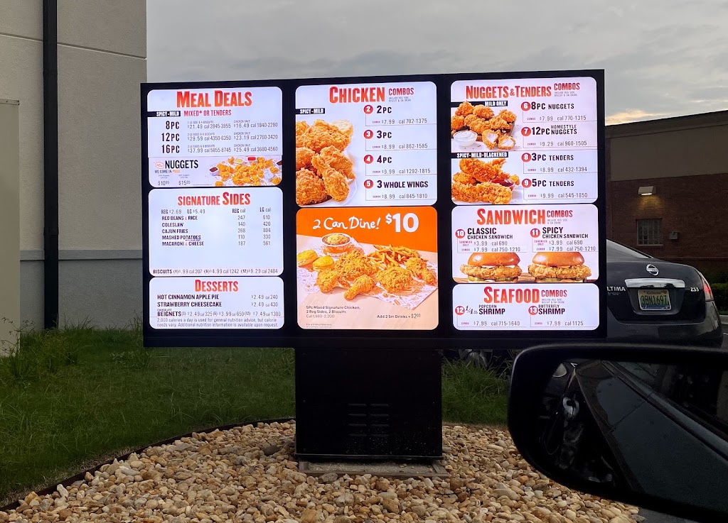 Popeyes Louisiana Kitchen | restaurant | 9036 Eastchase Pkwy, Montgomery, AL 36117, USA | 3345930088 OR +1 334-593-0088