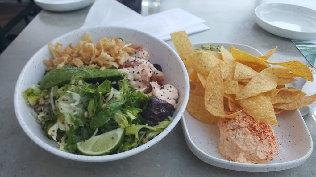 Tommy Bahama Marlin Bar & Store | restaurant | 111 N Palm Canyon Dr Suite 150, Palm Springs, CA 92262, USA | 7607780012 OR +1 760-778-0012