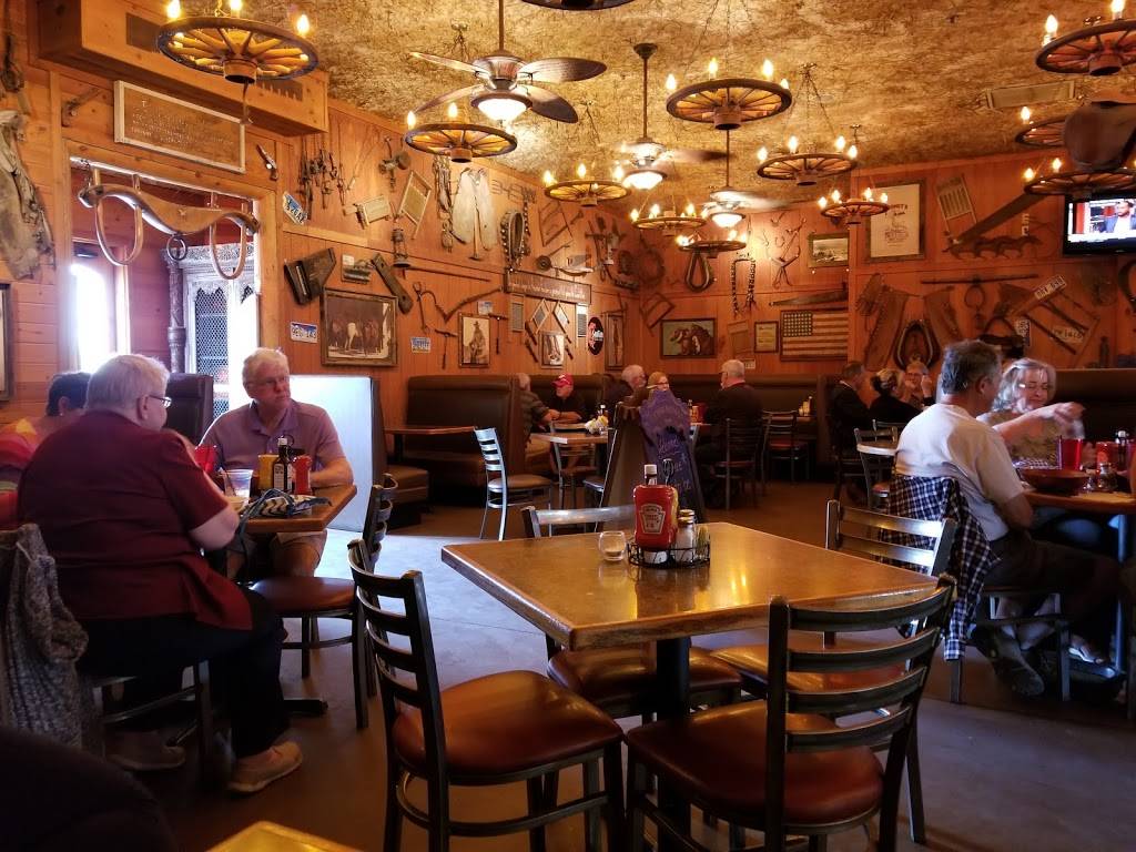 San Tan Flat | restaurant | 6185 W Hunt Hwy, Queen Creek, AZ 85142, USA | 4808822995 OR +1 480-882-2995