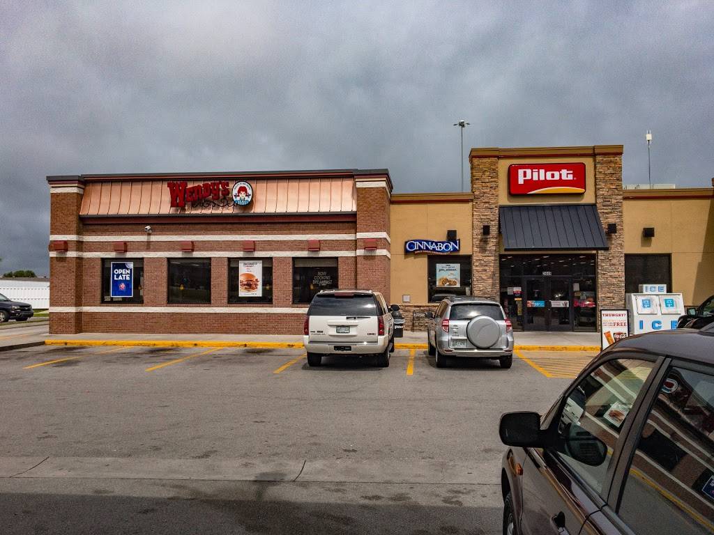 Pilot Travel Center | restaurant | 2449 Genesis Rd, Crossville, TN 38571, USA | 9317871901 OR +1 931-787-1901