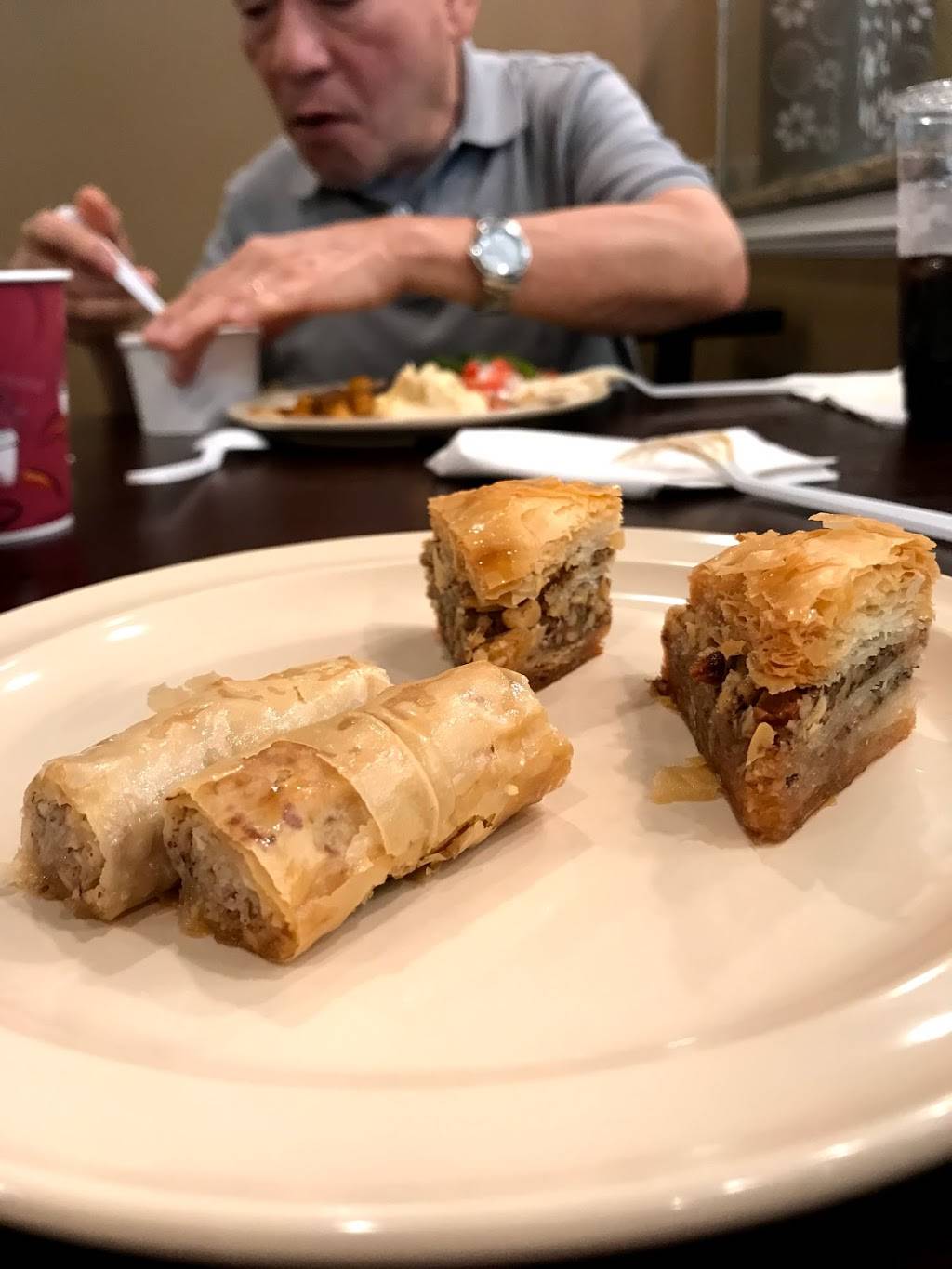 Baba Ghannouj Restaurant & Catering | restaurant | 5400 S Miami Blvd Unit 138, Durham, NC 27703, USA | 9193612305 OR +1 919-361-2305