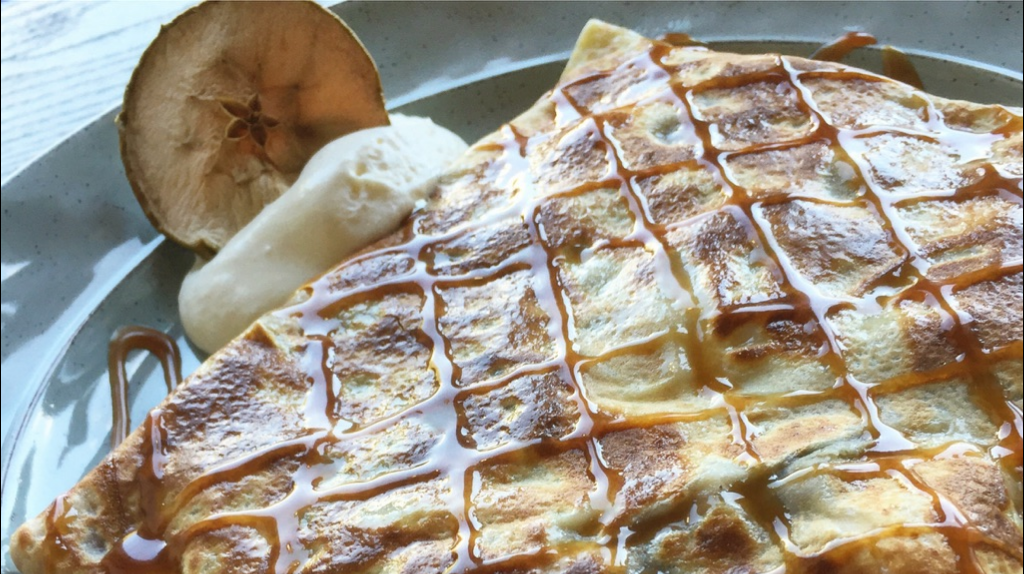 La Maladroite | restaurant | 551 Avenue de Buckingham, Gatineau, QC J8L 2H2, Canada | 8196173800 OR +1 819-617-3800