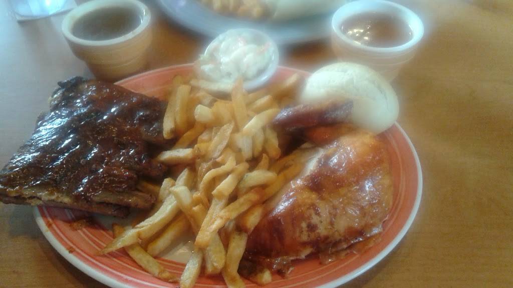 Swiss Chalet | restaurant | 2990 Eglinton Ave E, Scarborough, ON M1J 2E4, Canada | 4164383223 OR +1 416-438-3223