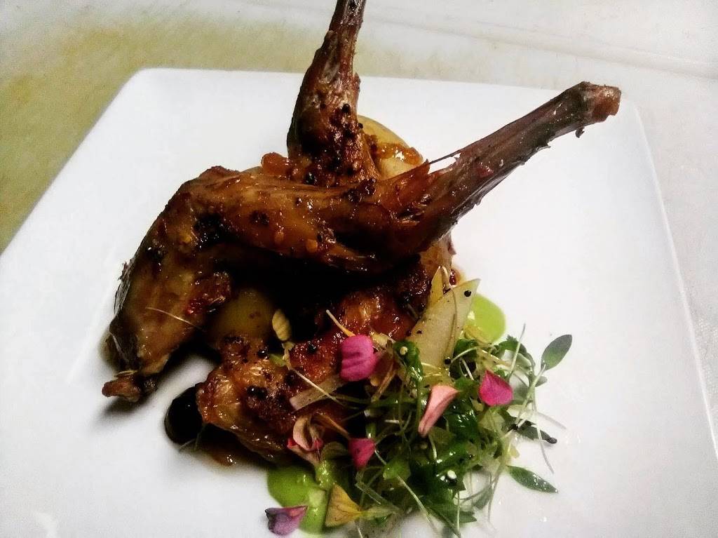 Rogue Dining | restaurant | 21622 N 23rd Ave #303B, Phoenix, AZ 85027, USA | 4803895034 OR +1 480-389-5034