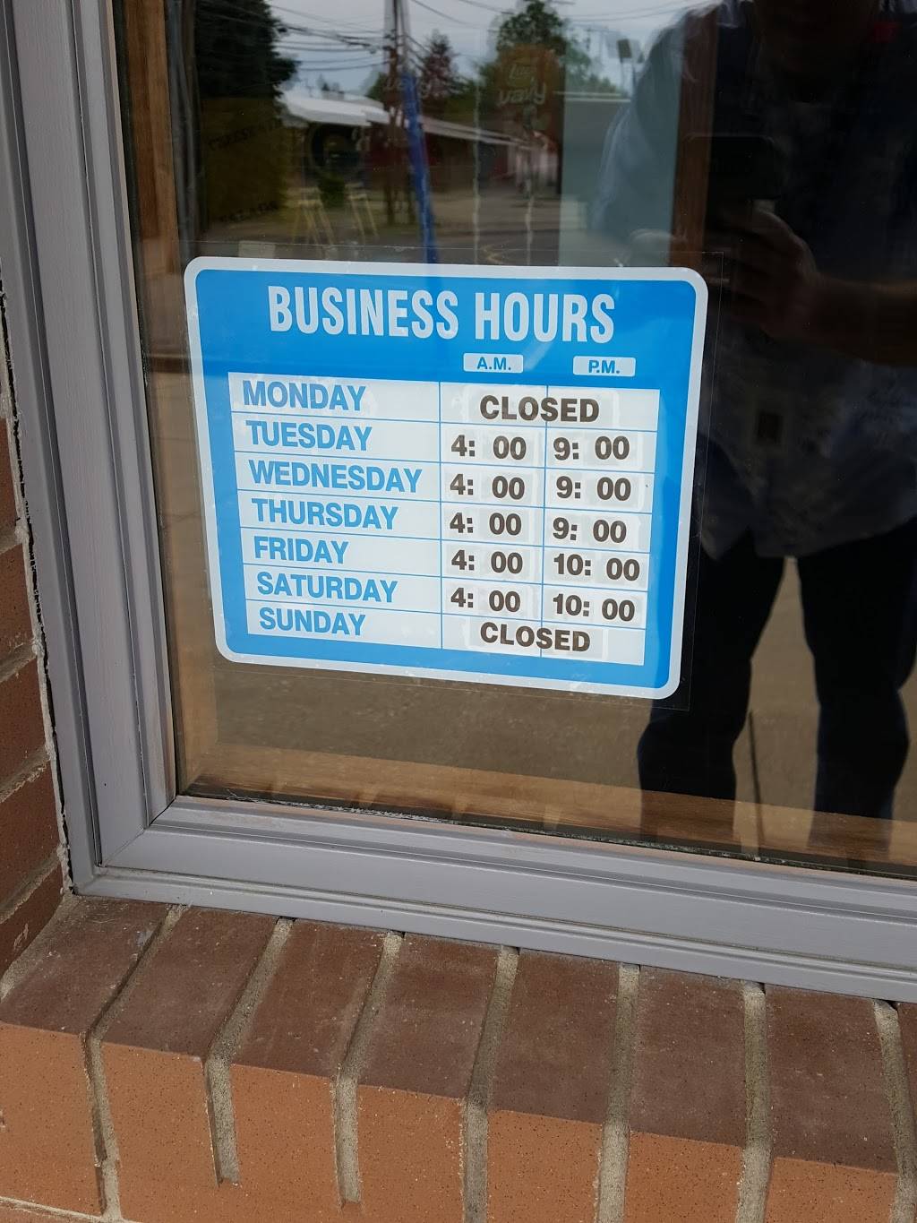 Granatos Pizza | restaurant | 1320 4th St NW F, New Philadelphia, OH 44663, USA | 3303435577 OR +1 330-343-5577