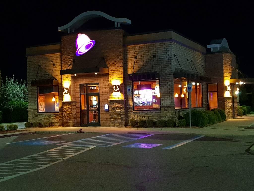 Taco Bell | meal takeaway | 21090 Haggerty Rd, Novi, MI 48375, USA | 2483473522 OR +1 248-347-3522