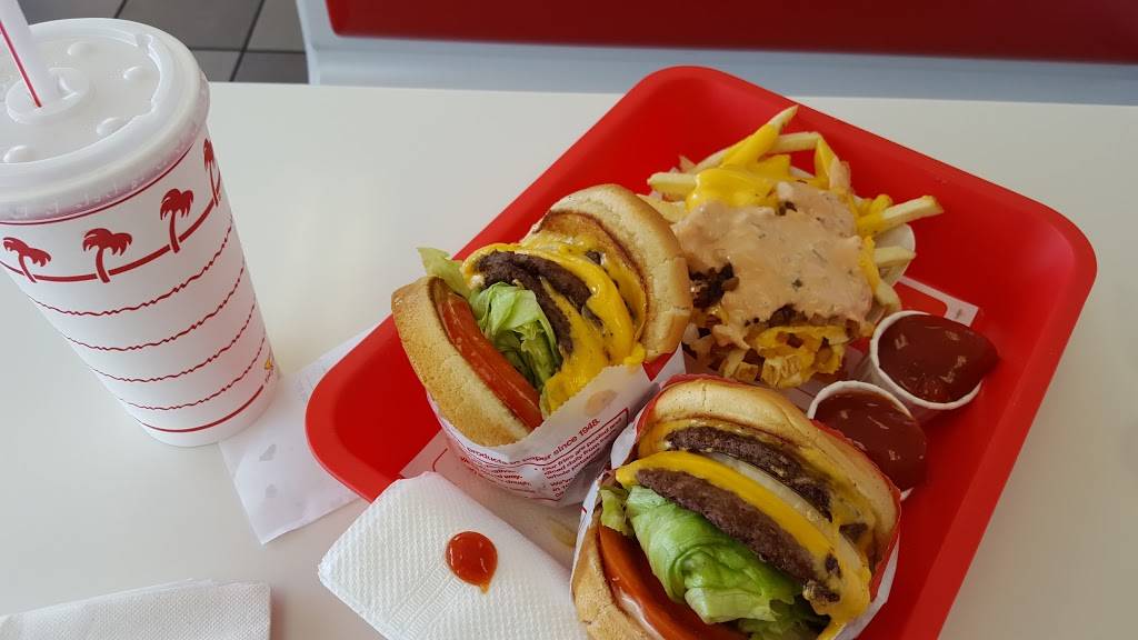 In-N-Out Burger | restaurant | 795 W 5th St, San Bernardino, CA 92410, USA | 8007861000 OR +1 800-786-1000