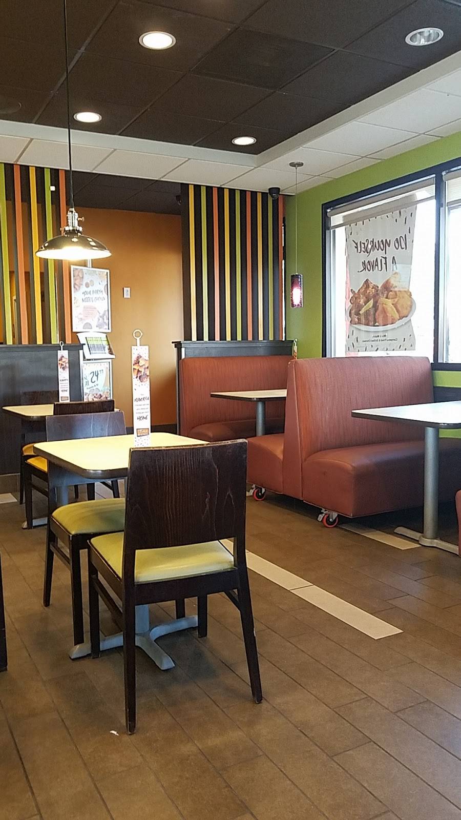 Pollo Campero | meal takeaway | 12885 Josey Ln, Farmers Branch, TX 75234, USA | 9722432482 OR +1 972-243-2482