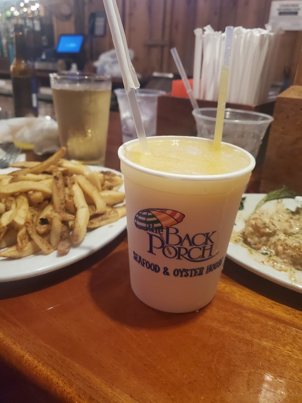 The Back Porch Seafood & Oyster House | restaurant | 16220 Front Beach Rd, Panama City Beach, FL 32413, USA | 8502331750 OR +1 850-233-1750