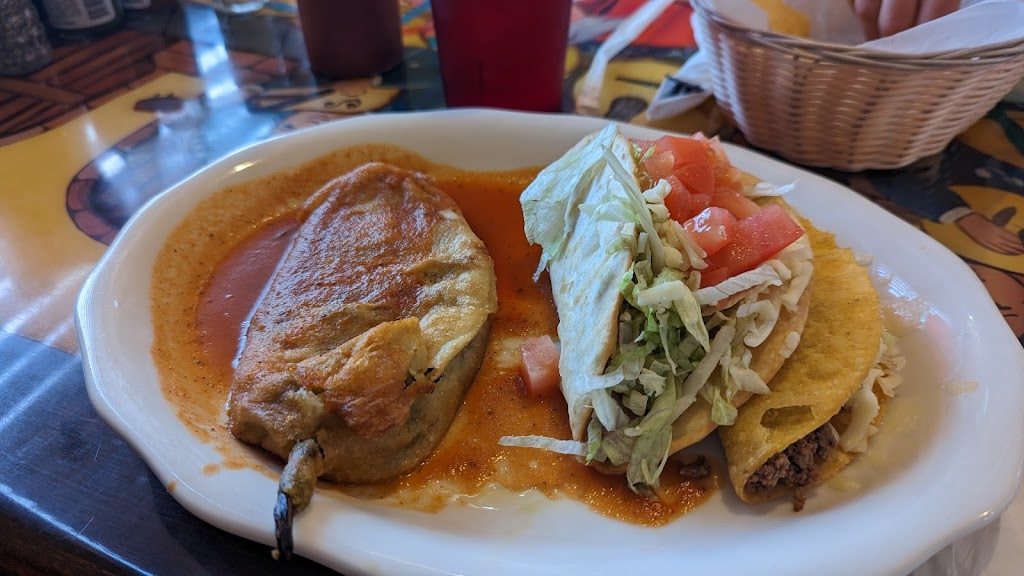 Nopal Mexican Restaurant | restaurant | 2717 S Main St, Maryville, MO 64468, USA | 6605414127 OR +1 660-541-4127