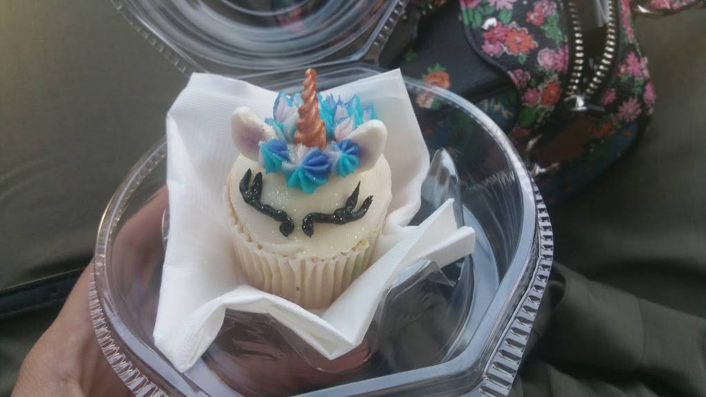 Bagel Me! - Orange and Sugar Me Bakery | bakery | 4420 E Chapman Ave, Orange, CA 92869, USA | 7146391438 OR +1 714-639-1438