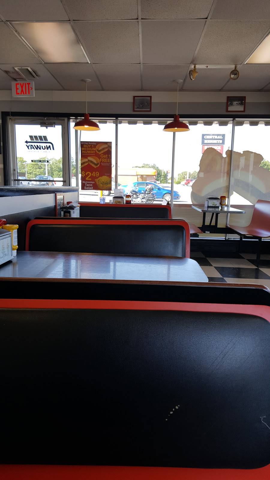 Nuway Burgers | restaurant | 7301 W Central Ave, Wichita, KS 67212, USA | 3167222217 OR +1 316-722-2217