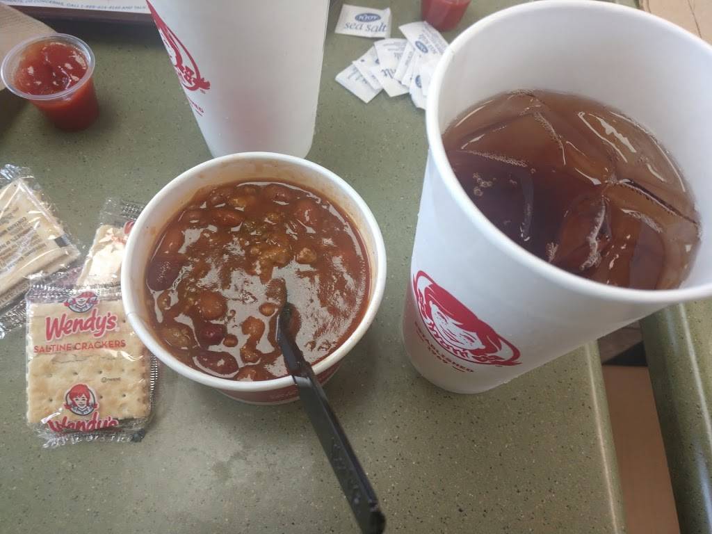 Wendys | restaurant | 4624 US-231, Wetumpka, AL 36092, USA | 3345143044 OR +1 334-514-3044