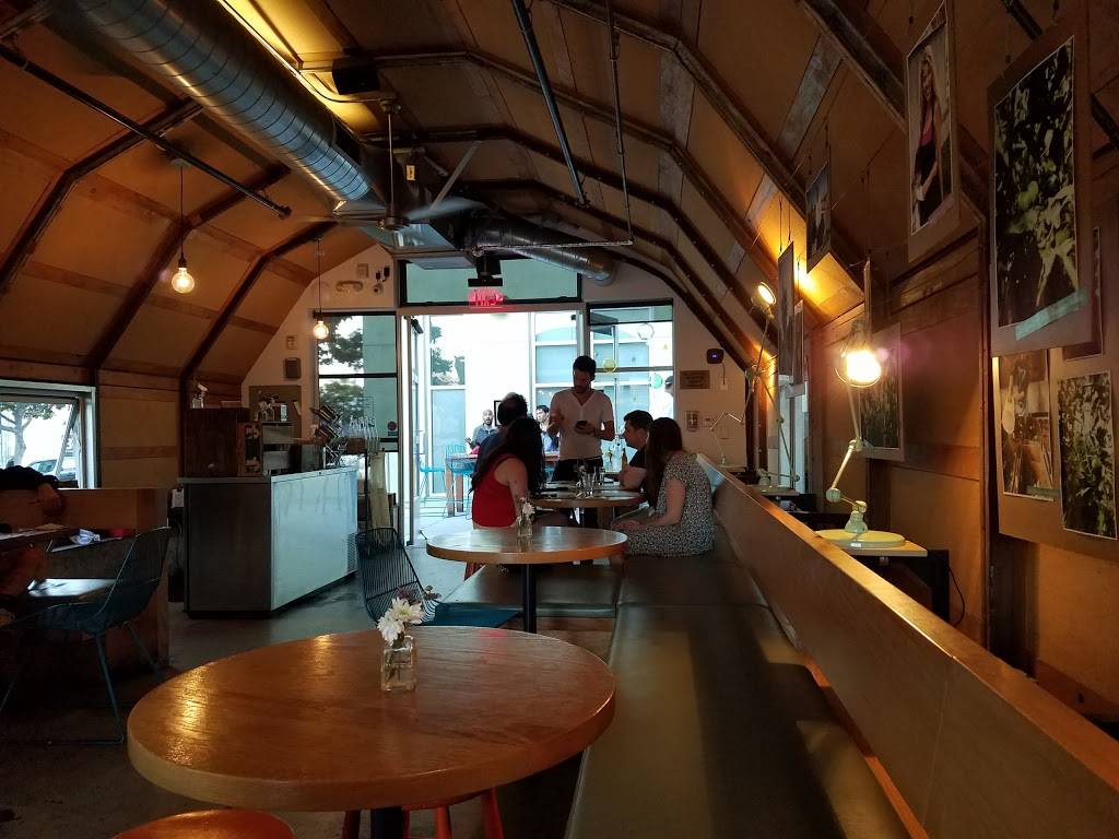 Pono Burger | restaurant | 829 Broadway, Santa Monica, CA 90401, USA | 3105847005 OR +1 310-584-7005