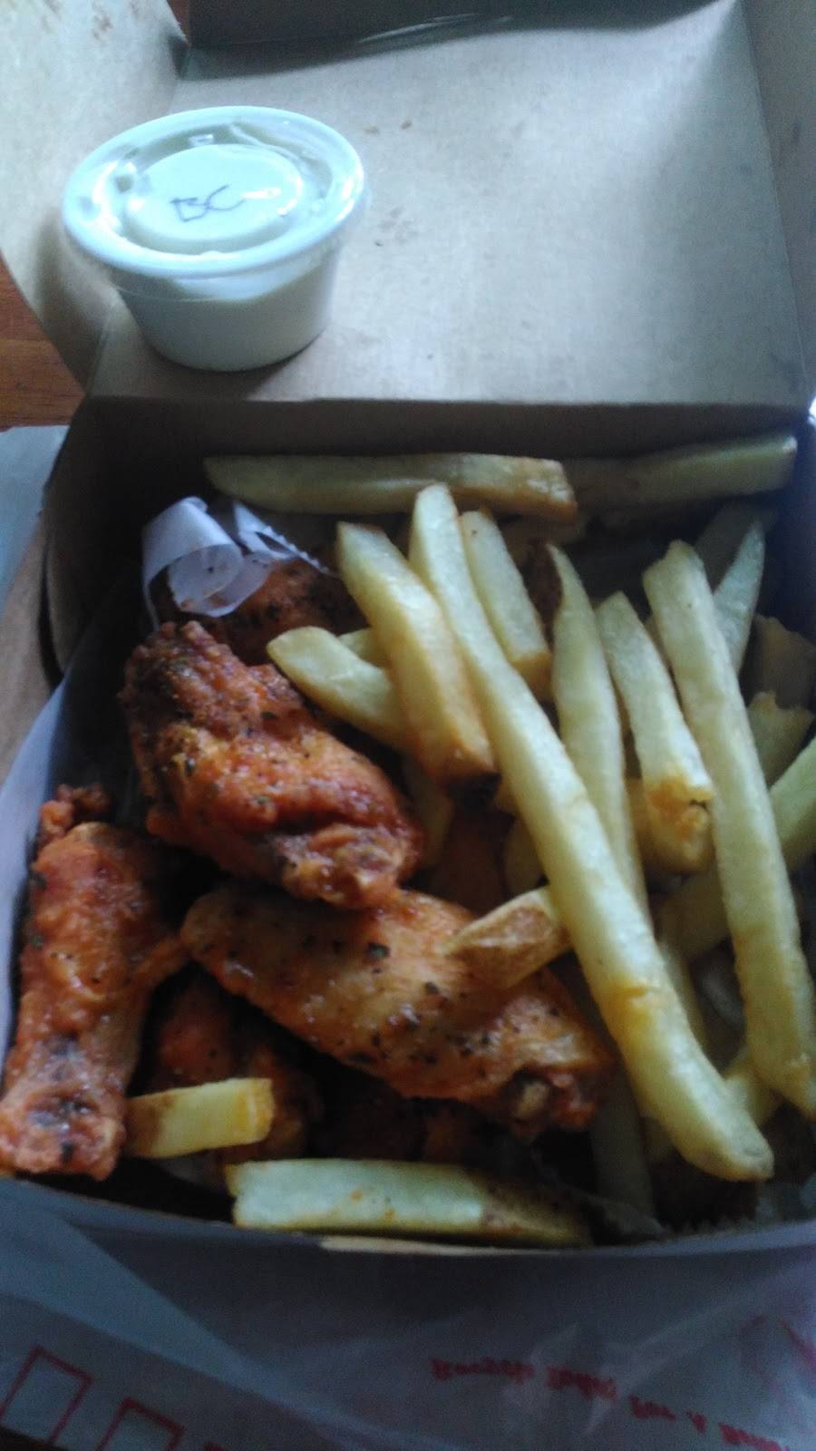 J.R. Crickets Austell | restaurant | 4180 Austell Rd #130, Austell, GA 30106, USA | 6787418888 OR +1 678-741-8888