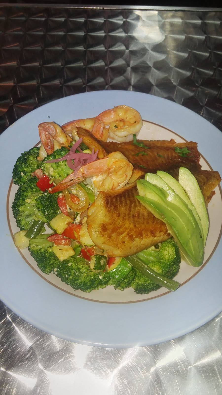 El Tequilazo | restaurant | 172-37 Hillside Avenue, Jamaica, NY 11432, USA | 7185580020 OR +1 718-558-0020