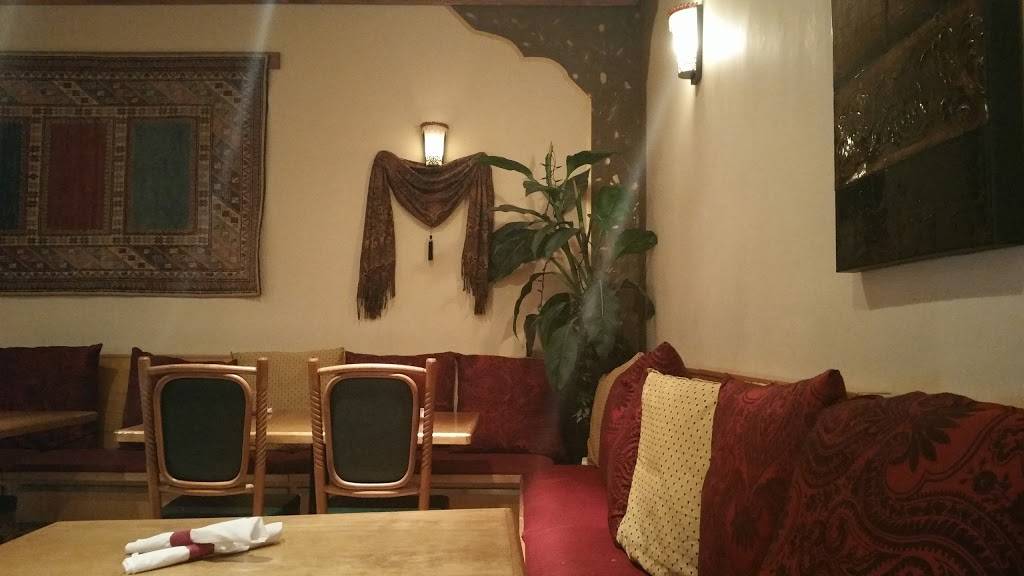 Arabesque on Devine | restaurant | 2930 Devine St, Columbia, SC 29205, USA | 8037796299 OR +1 803-779-6299