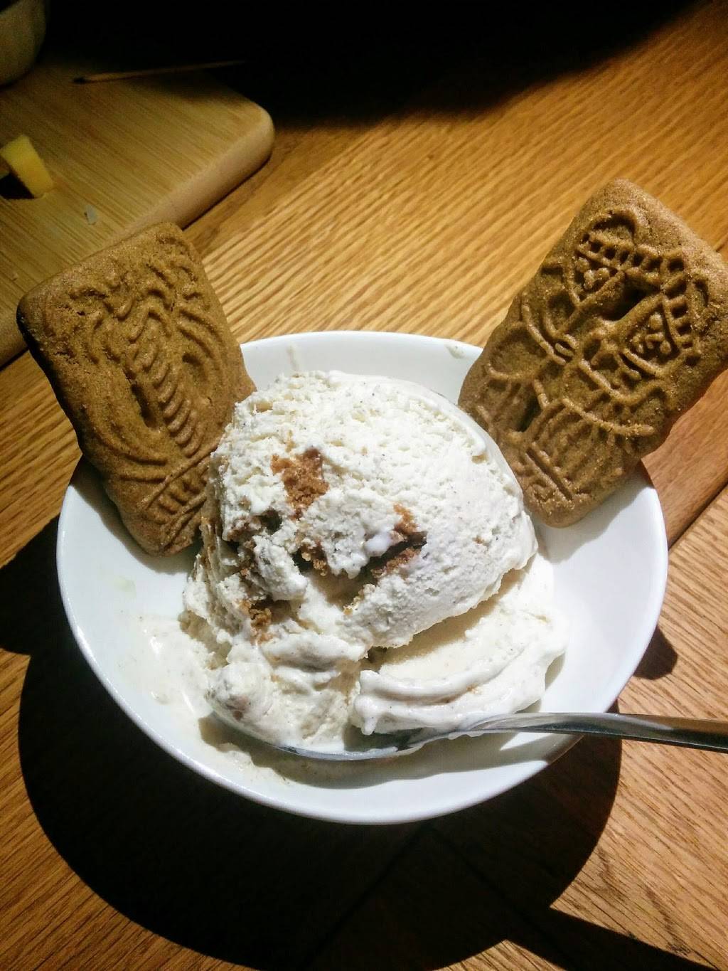 Borrel | restaurant | 1333 Danforth Ave, Toronto, ON M4J 1N1, Canada | 6473495722 OR +1 647-349-5722