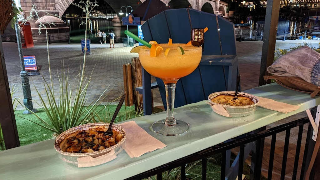 The Chair | restaurant | 501 english village Suite 422, Lake Havasu City, AZ 86403, USA | 9288552583 OR +1 928-855-2583