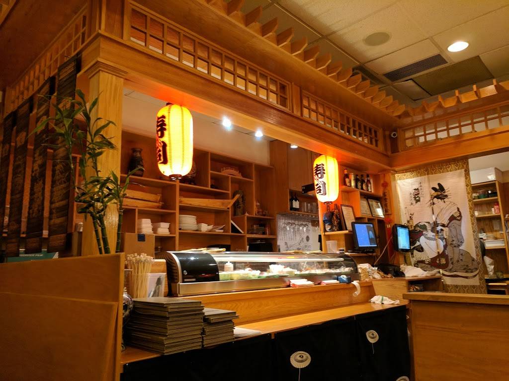 Shanghai Tokyo | restaurant | 54 E Central St, Natick, MA 01760, USA | 5086510818 OR +1 508-651-0818