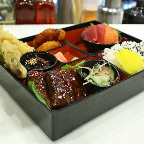 Osaka sushi steakhouse | restaurant | United States, Iowa, Muscatine, Park Ave, #48邮政编码: 52761 | 5632638286 OR +1 563-263-8286