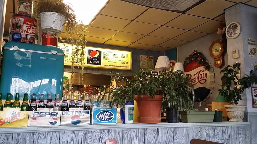 John & Marys | restaurant | 1819 Abbott Rd, Lackawanna, NY 14218, USA | 7168230714 OR +1 716-823-0714