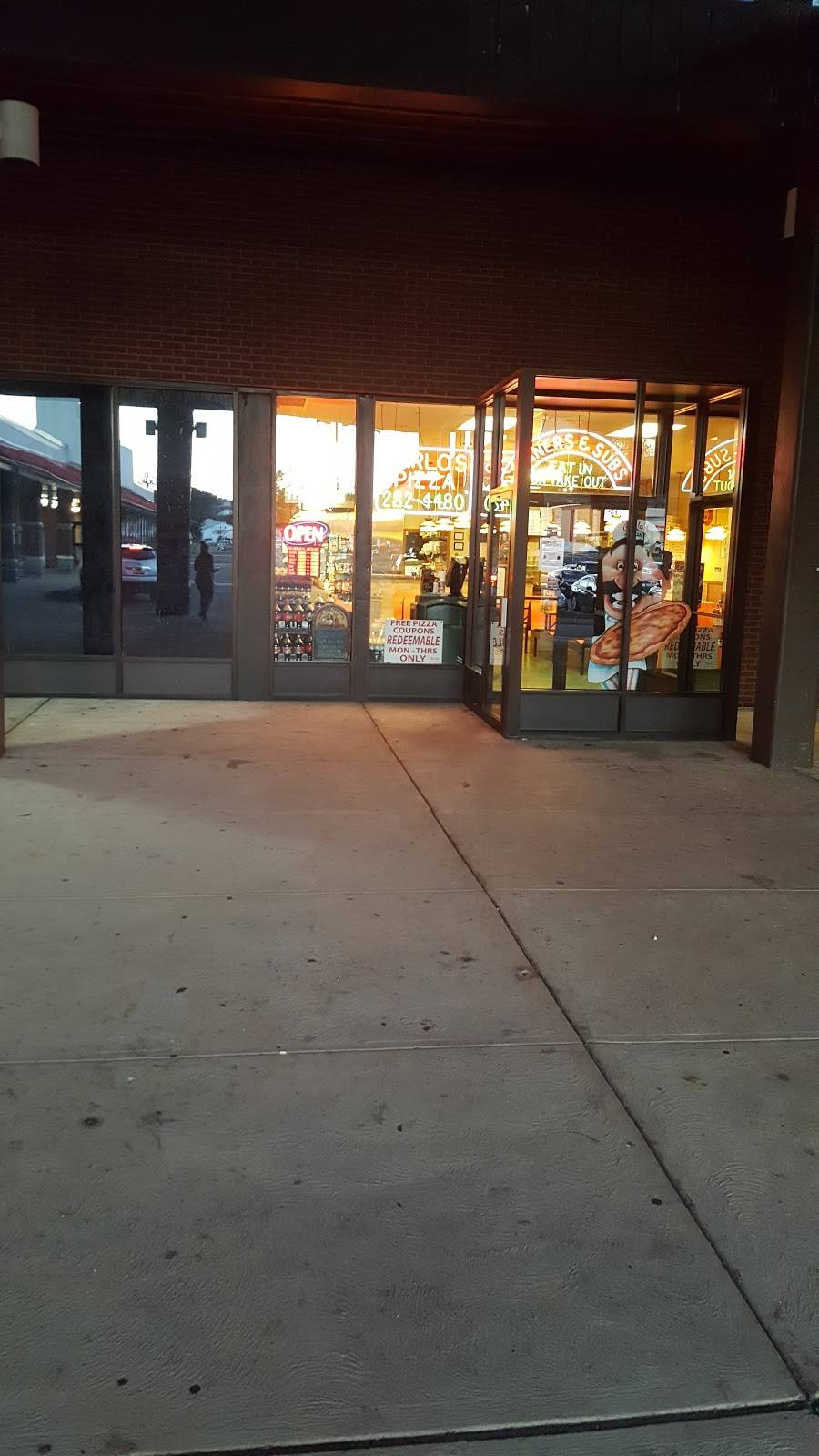 Carlos Pizza | restaurant | 4001 Fairmont St, Coopersburg, PA 18036, USA | 6102824480 OR +1 610-282-4480