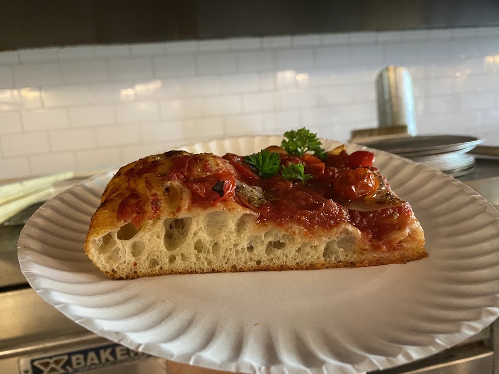 PIZZATA PIZZERIA + APERITIVO | restaurant | 1201 Piper Blvd, Naples, FL 34110, USA | 2396311021 OR +1 239-631-1021