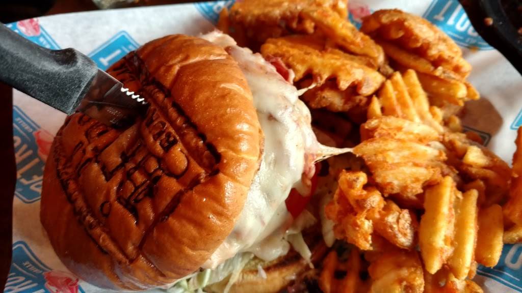 Old Detroit Burger Bar | restaurant | 348 W Nepessing St, Lapeer, MI 48446, USA | 8106608600 OR +1 810-660-8600