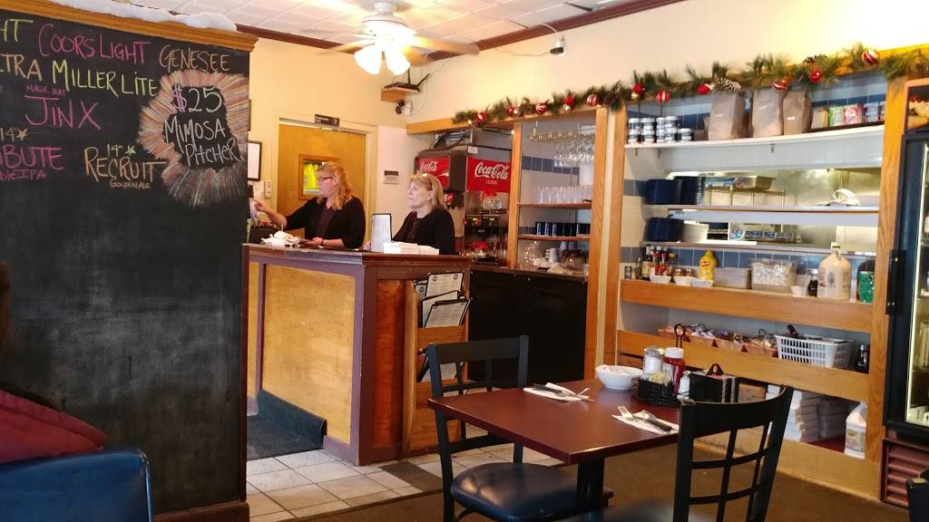 Tims Place | restaurant | 51 S Main St, St Albans City, VT 05478, USA | 8027828417 OR +1 802-782-8417