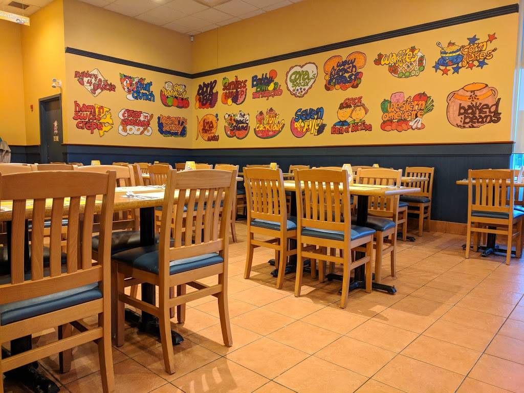 Cora | restaurant | 280 W Hunt Club Rd #5, Ottawa, ON K2E 0B7, Canada | 6132628511 OR +1 613-262-8511