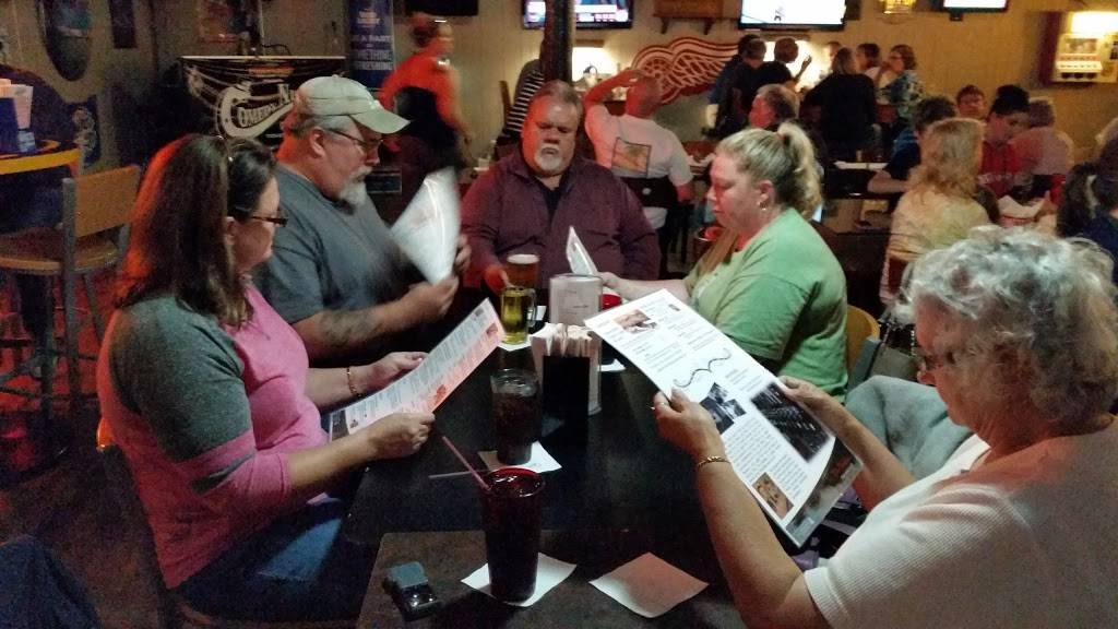 The Fireplace | night club | 2238 N Long Lake Rd, Fenton, MI 48430, USA | 8106294505 OR +1 810-629-4505