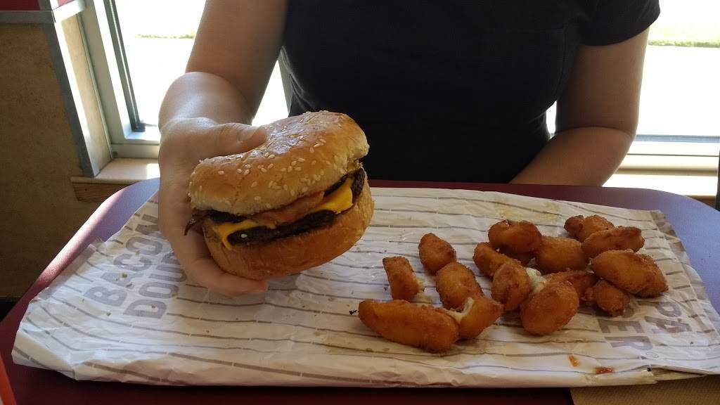 KFC | restaurant | 8090 College St, Beaumont, TX 77707, USA | 4098664321 OR +1 409-866-4321