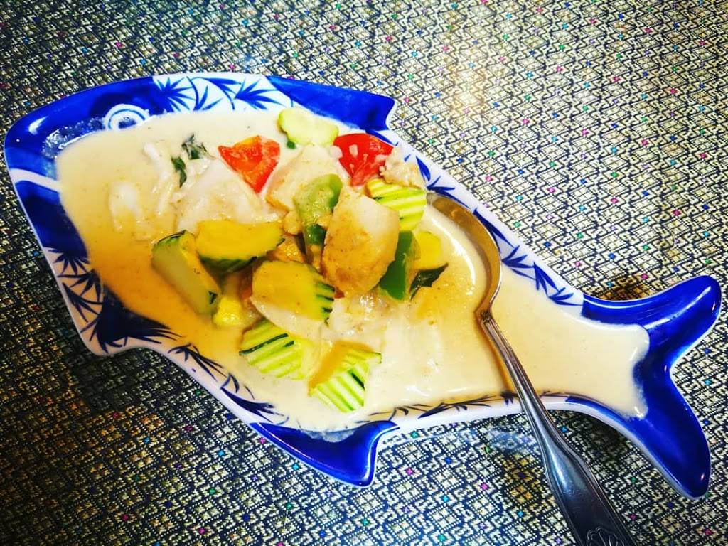 Siam Royal Authentic Thai | restaurant | 338 University Ave, Palo Alto, CA 94301, USA | 6503298129 OR +1 650-329-8129