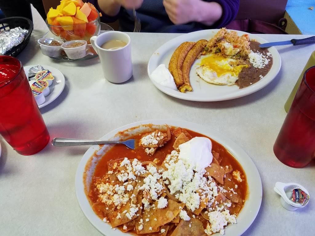 Fogatas Authentic Mexican Food | restaurant | 5560 Nolensville Pike, Nashville, TN 37211, USA | 6153316281 OR +1 615-331-6281