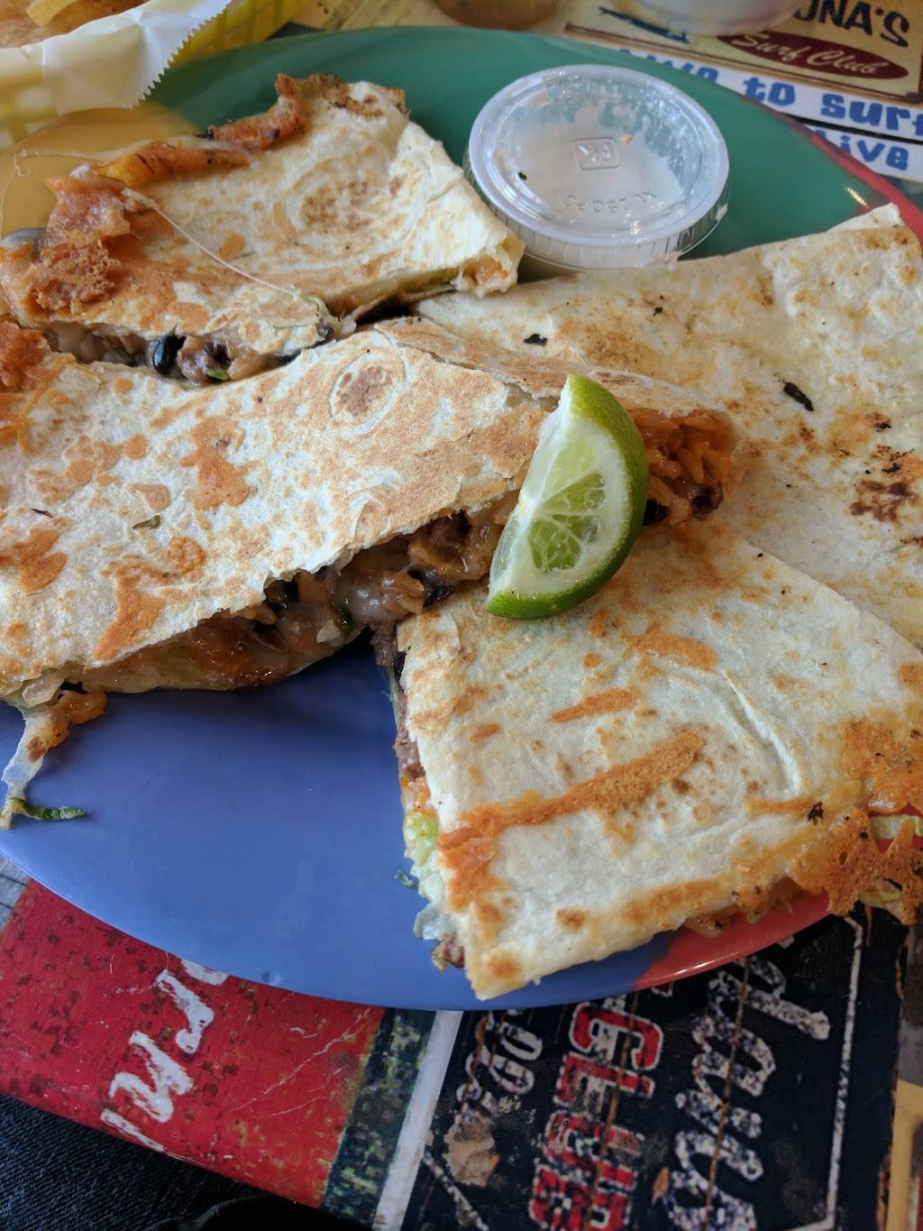 Blue Coast Burrito | restaurant | 112 Saundersville Rd, Hendersonville, TN 37075, USA | 6158243052 OR +1 615-824-3052