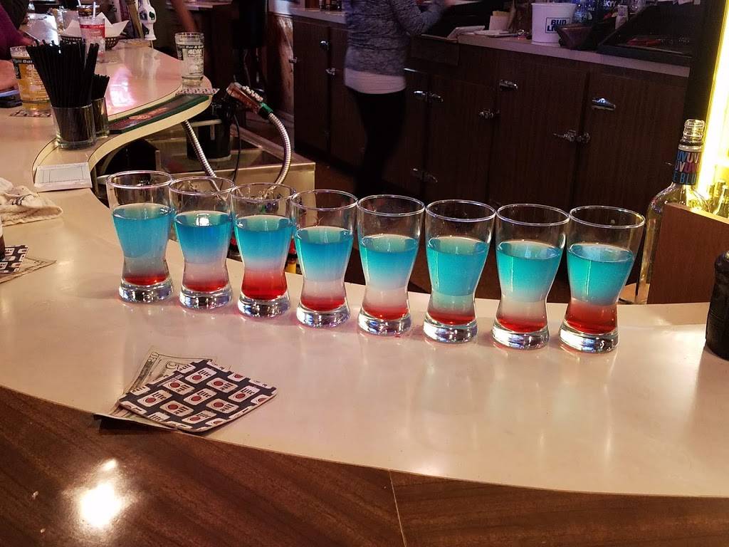 Rose Hill Bar | meal takeaway | 2206 E Main St, Kaukauna, WI 54130, USA | 9207660176 OR +1 920-766-0176