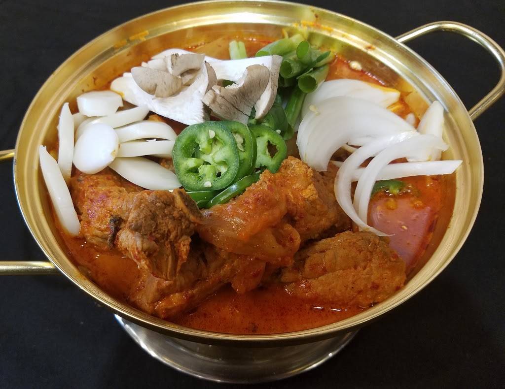 younggoo Naju Oxtail Soup | restaurant | 301 S Western Ave #104, Los Angeles, CA 90020, USA | 2139085269 OR +1 213-908-5269