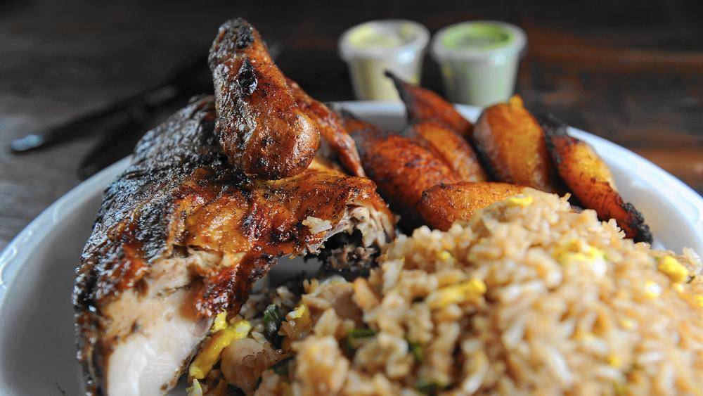 Super Chicken | restaurant | 8357 Leesburg Pike, Vienna, VA 22182, USA | 7032881666 OR +1 703-288-1666