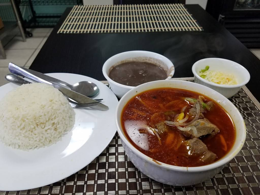 Absolut Resto & Mini Store | restaurant | 1515 E Fletcher Ave Ste E, Tampa, FL 33612, USA | 8135156214 OR +1 813-515-6214