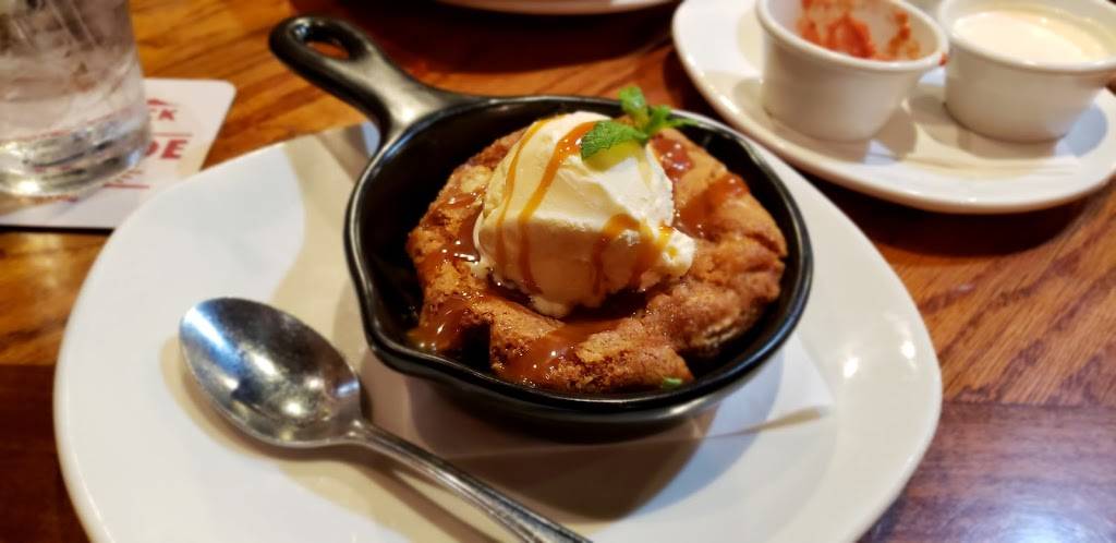 Outback Steakhouse | restaurant | 25 Gateway Dr, Mechanicsburg, PA 17050, USA | 7177959909 OR +1 717-795-9909