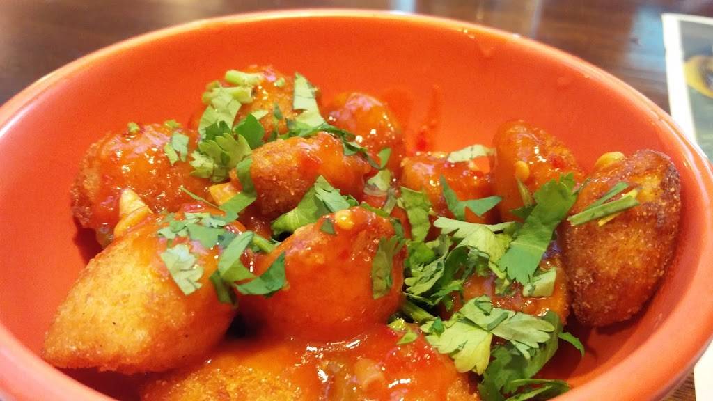 Udupi Palace Restaurant | restaurant | 1841, 2543 W Devon Ave, Chicago, IL 60659, USA | 7733382152 OR +1 773-338-2152