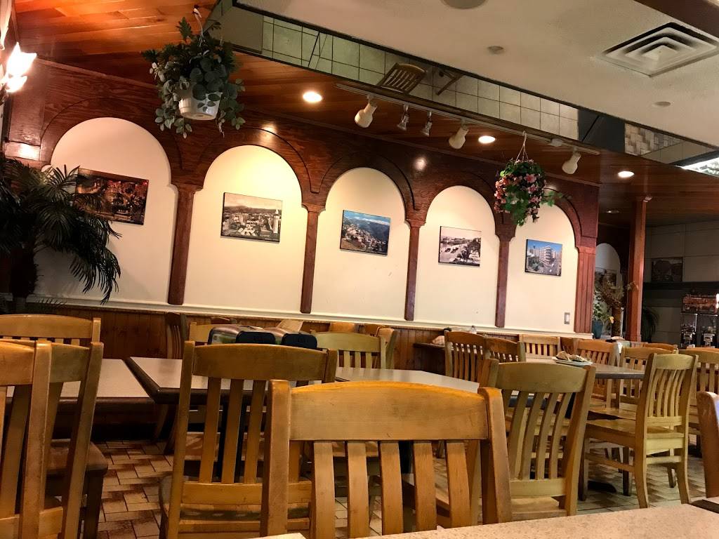 Shawarma Palace | restaurant | 2961 Carling Ave, Ottawa, ON K2B 8K6, Canada | 6137269533 OR +1 613-726-9533