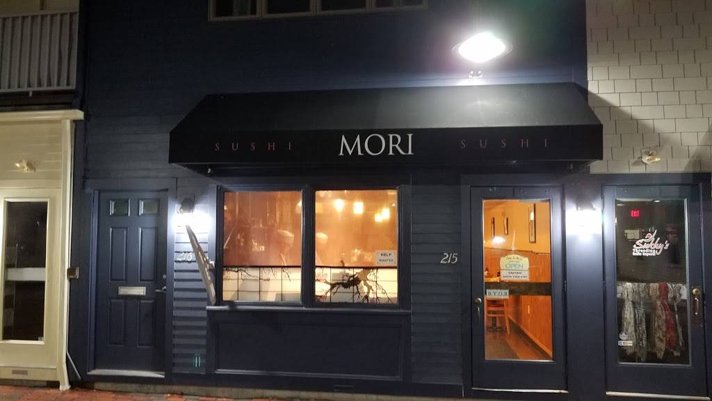 Mori Sushi | restaurant | 215 Goddard Row, Newport, RI 02840, USA | 4018517981 OR +1 401-851-7981
