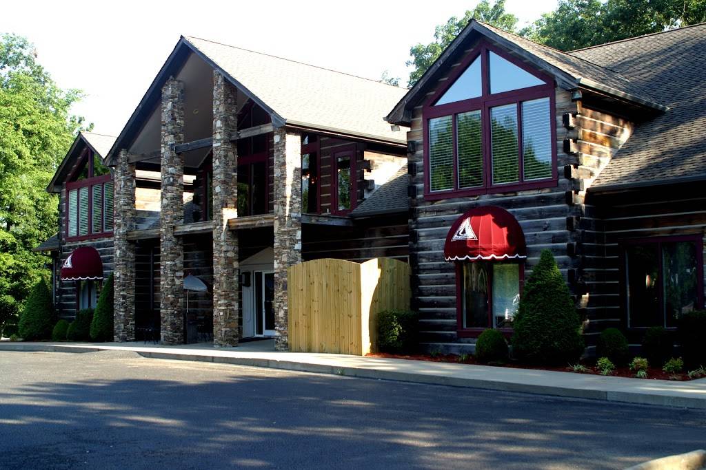 Pine Creek Golf Course | meal takeaway | 1835 Logue Rd, Mt. Juliet, TN 37122, USA | 6154497272 OR +1 615-449-7272