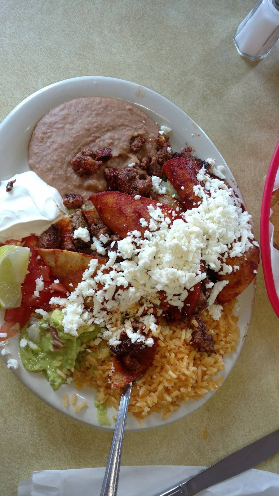 Los Charros | restaurant | 902 Telephone Rd, Houston, TX 77023, USA | 7139216100 OR +1 713-921-6100